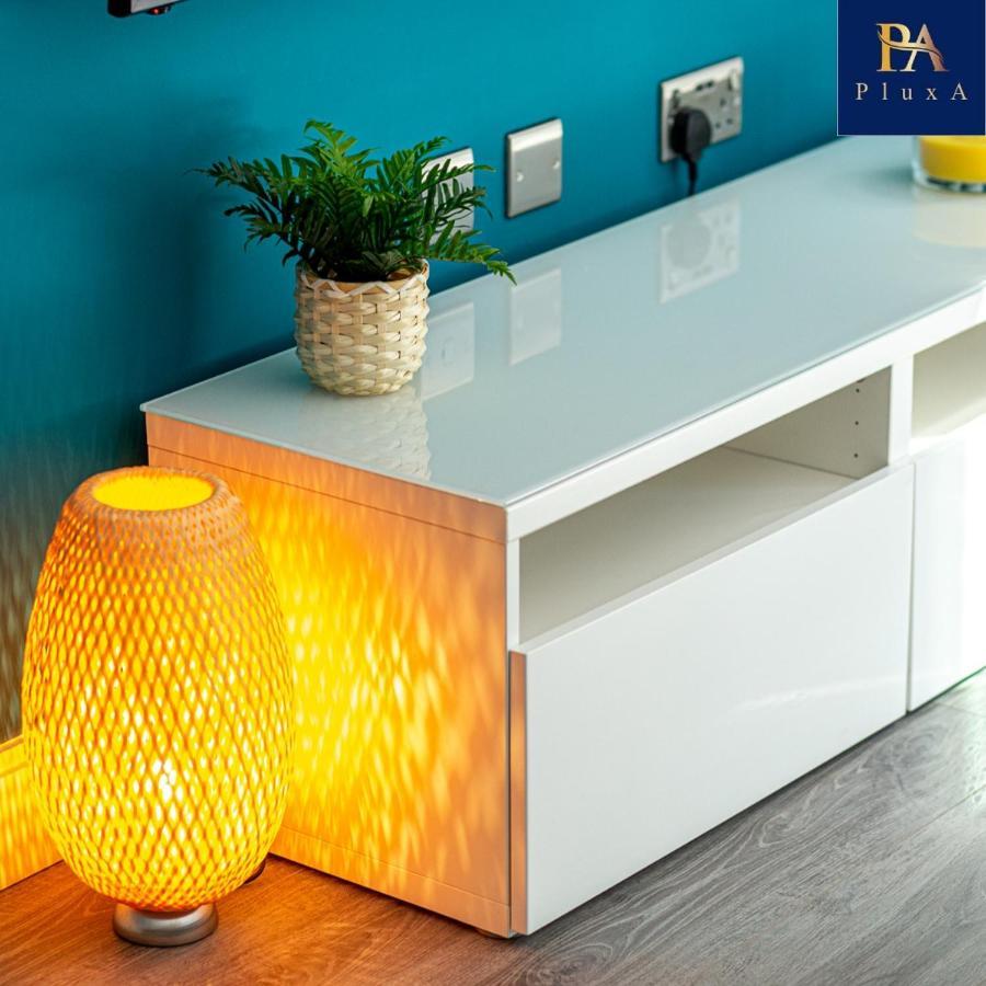 Pluxa Vivid Veranda Beautiful City Centre Apartment With Free Parking Birmingham Exterior photo