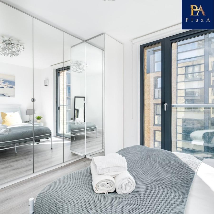 Pluxa Vivid Veranda Beautiful City Centre Apartment With Free Parking Birmingham Exterior photo